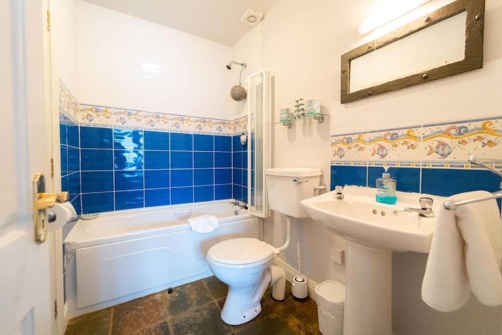 The Haven Dingle, Self Catering Accommodation Eksteriør bilde
