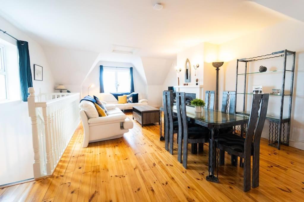 The Haven Dingle, Self Catering Accommodation Eksteriør bilde